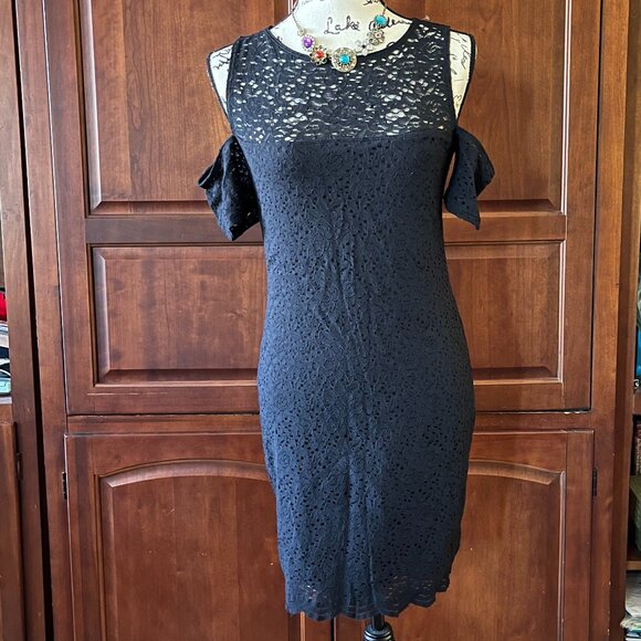 Hollister Cold-Shoulder Stretchy Lace Dress Black Medium - Picture 1 of 5